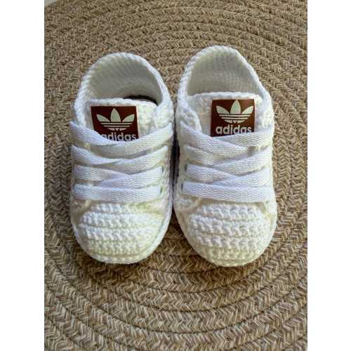 Handmade Crochet Baby Sneakers, White and Brown Baby Shoes, Soft Sole Baby Booties, Size 17, 4 Inch Sole