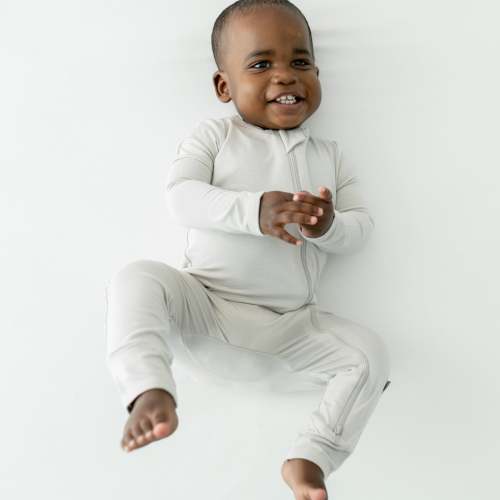 Zippered Romper in Oat | Romper Pajamas | Kyte Baby