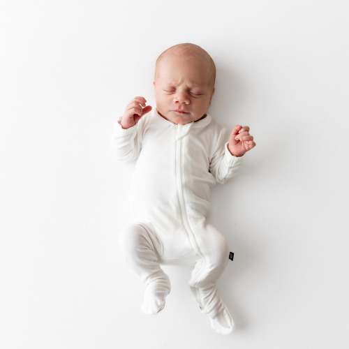 Zippered Footie in Cloud | Baby Footie Pajamas | Kyte Baby