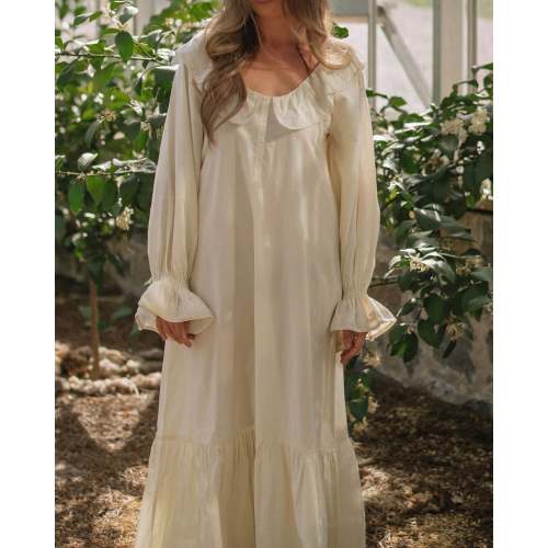 June Nightie – Slow Sunday