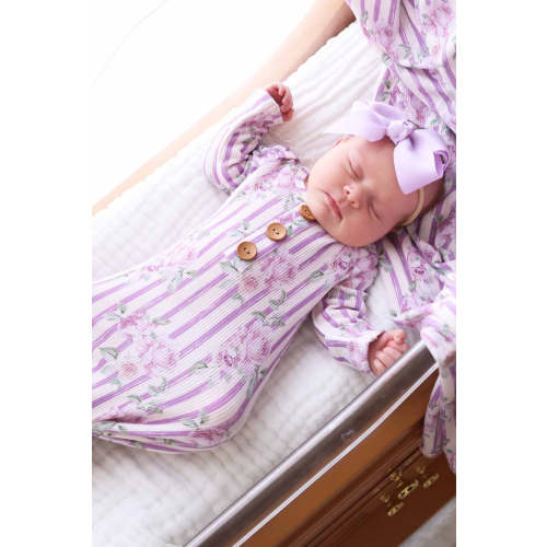 Lila's Lilacs Bamboo Waffle Newborn Baby Knot Gown & Hat Set