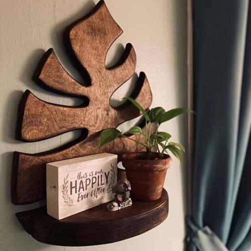 Wooden Wall Plant Holder, Decorative Leaf Wall Shelf, Plant Wall Shelf For Indoor Plants, Wall Mounted Plant Holder, Floating Plant Shelves, Natural Wood Finish for Living Room Porch Balcony Decor