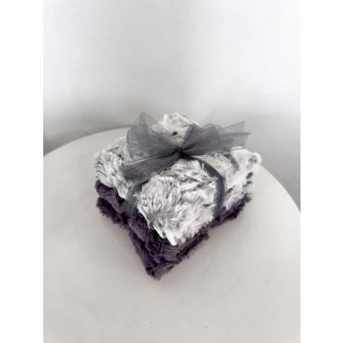 Snowy Owl Burp Cloth Set