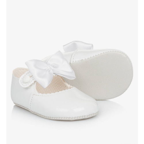 Early Days - Baby Girls White Pre-Walker Shoes with Bows | Childrensalon