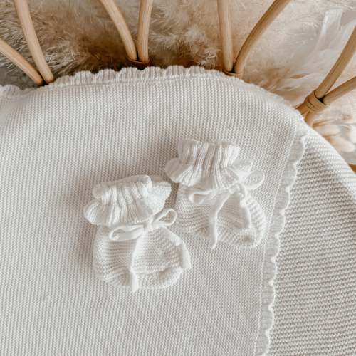 Frill Knit Booties - Milk