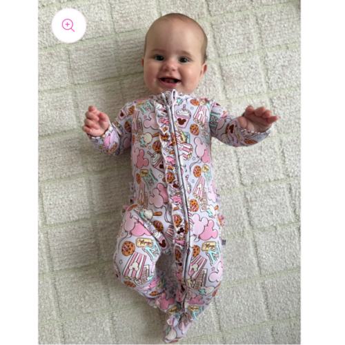 Gali Ruffle Footie – Candy Hearts