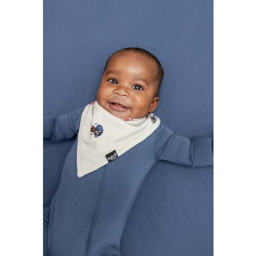 Bib in Vintage Football