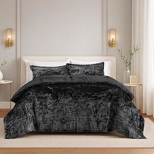 Comfort Spaces Juliette Luxe Comforter Set Velvet Lush with Soft Brushed Microfiber Reverse, All Season Cozy Velvet Bedding Sets, Fluffy Comforter Bed Set, Matching Sham, Black King 3 Piece