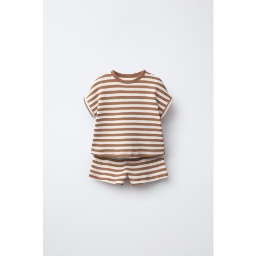 STRIPED WAFFLE SHIRT AND BERMUDA SET - Light brown | ZARA United States