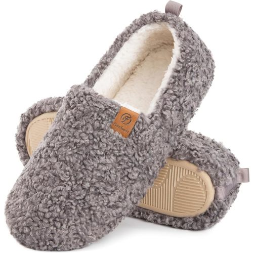 EverFoams Women’s Soft Curly Slippers Memory Foam Lightweight House Shoes