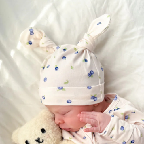 Double Knot Beanie | Blueberries