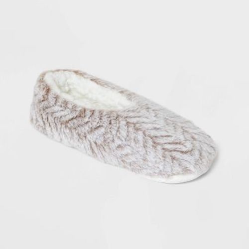 Women's Faux Fur Cozy Pull-On Slipper Socks with Grippers - Auden™