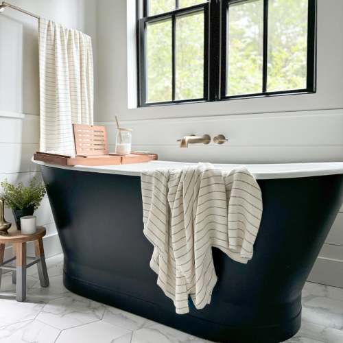 Deniz 100% Cotton Turkish Bath Towel | The Loomia