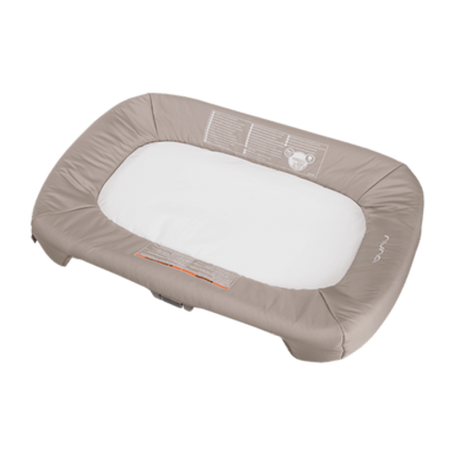 Nuna SENA Changer | Fast Shipping | Kidsland