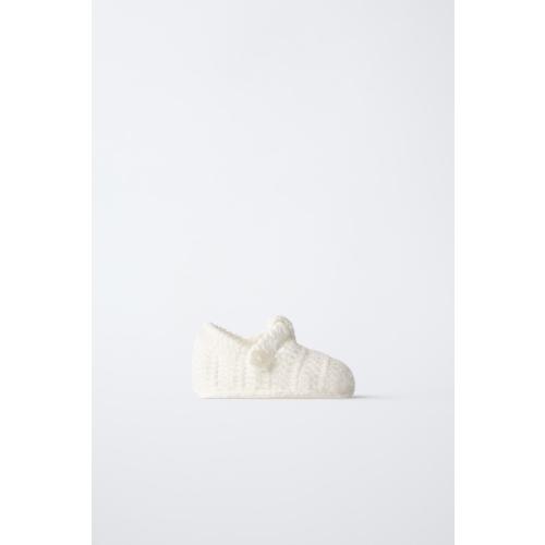 TRICOT BOOTIES