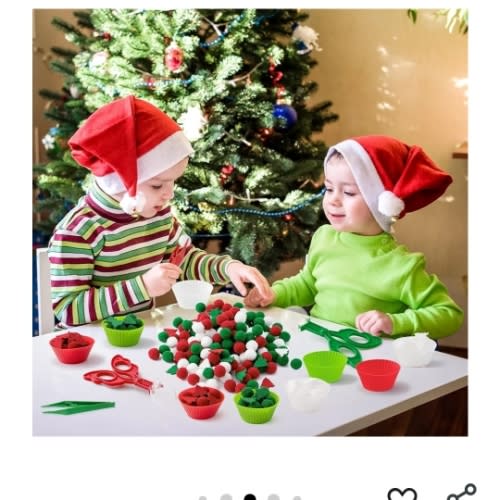Amazon.com: EZdhuawuse Christmas Fine Motor Toys - 270Pcs Christmas Counting Sorting Sensory Bin Filler Set for Kids Xmas Counting Toy with Felt Christmas Tree Pom Poms Cup Clip for Preschool Education Activities : Toys & Games