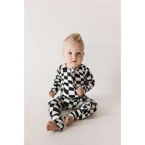 Black & White Wavy Checkerboard | Bamboo Zip Pajamas – Milk & Baby