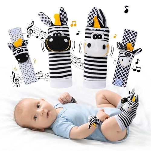 Baby Toys 0-6 Months,High Contrast Baby Toys for Newborn,Black and White Toys,Infant Rattle Socks and Wrist Toy,Newborn Toys 0 3 Months Brain Development,0-6 Months Babies Boy Girl Gift