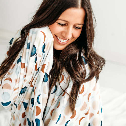 Luna Neutral Bamboo Viscose Oversized Cloud Blanket