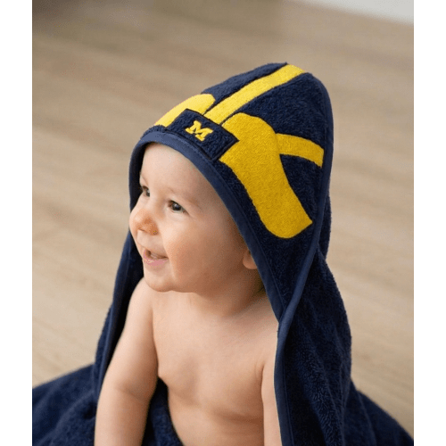 Michigan Wolverines FanHood™ Towel