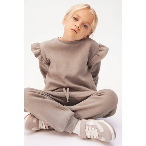 2-PIECE SWEATSUIT