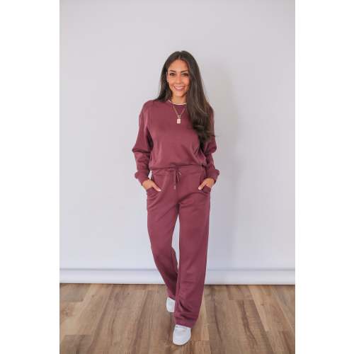 Luxe Nursing Lounge Crewneck | Movemama