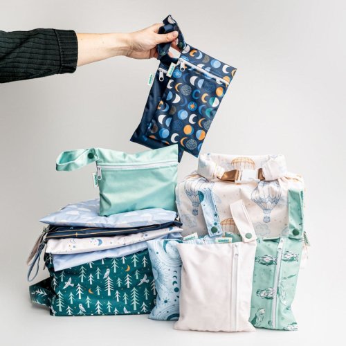 Sweet Dreams Box with 8 Diapers and More – Kinder Cloth Diaper Co.