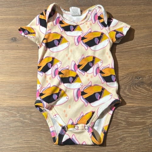 Humuhumunukunukuapua’a print onesie bodysuit - Elli-O-Hawaii 3-6 mo bamboo