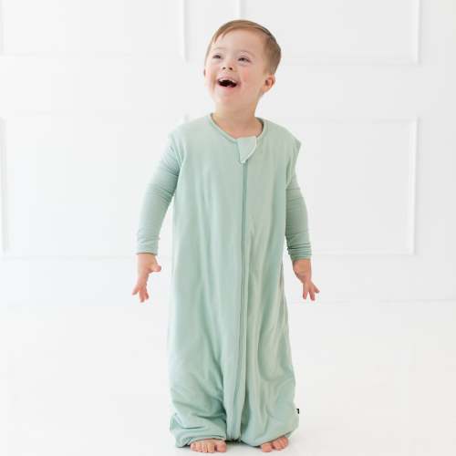 Sleep Bag Walker in Sage 1.0 TOG | Kyte Baby