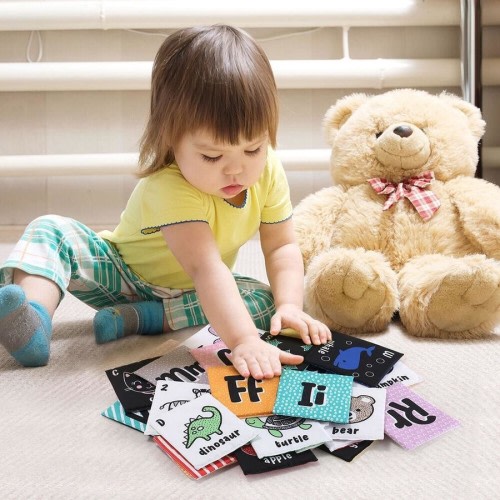 The Peanutshell Baby and Toddler Alphabet Cloth Flash Cards Montessori 0y+