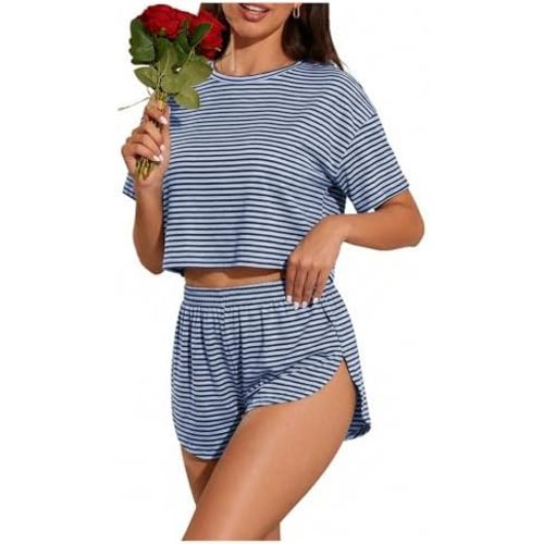 OYOANGLE Womens Pajama Sets 2 Piece Sexy Lounge Sets Summer Cute Pjs Striped Print Tee and Side Split Shorts Set