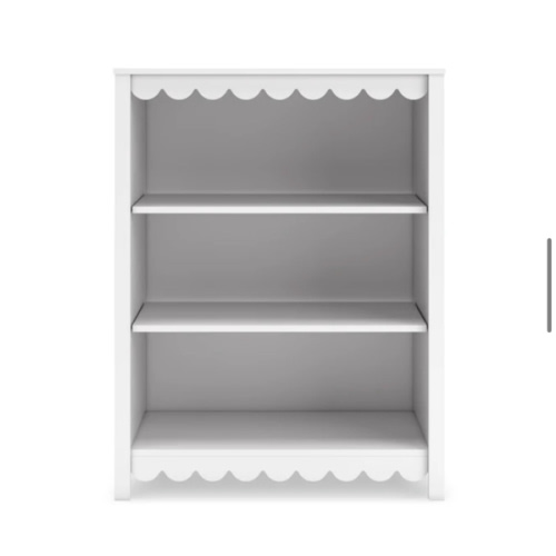 Hallityn Bookcase – Levin Furniture