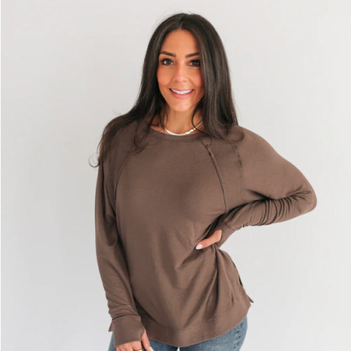 Free Flowing Lightweight Long Sleeve Nursing Top – Movemama