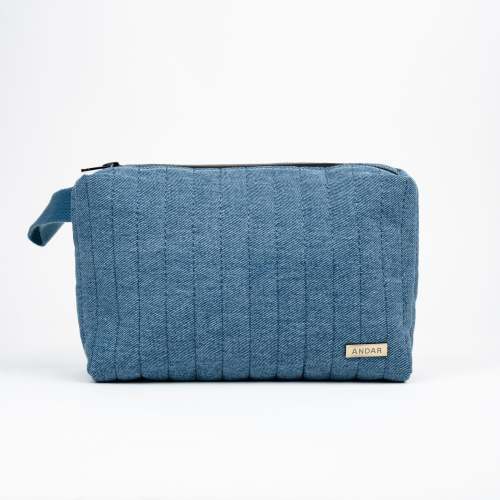 The Wet Bag – Andar