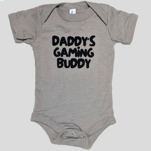 Daddy's Gaming Buddy Onesie in Khaki – BabyGlitch