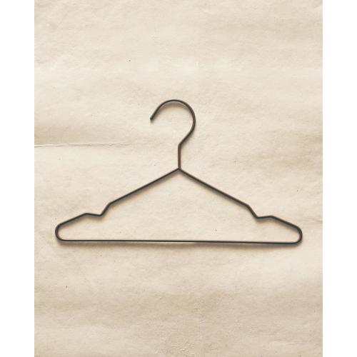 KIDS’ COLORED HANGERS (PACK OF 6)