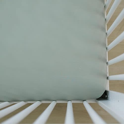 Mebie Baby Stretch Sheet (Sage)