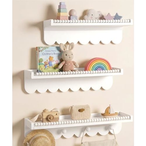 Maxpeuvon White Nursery Bookshelf for Wall, Pine Wood Nursery Floating Shelf, Wall Mounted Floating Bookshelves for Baby, Scalloped Shelves for Kids Toddler Children Room Storage and Decor, Set of 3