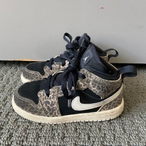 Nike Jordan 1 Mid SE Cheetah Toddler Kids' Shoes (Size 8C)