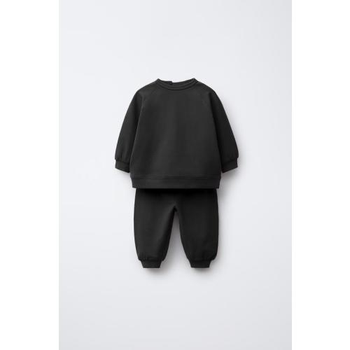 SWEATSHIRT AND JOGGER PANTS SET - Black | ZARA United States