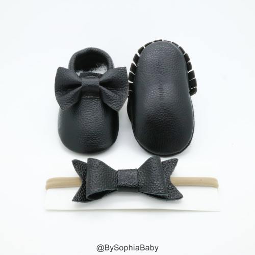 Baby Moccasins, Baby Black Bow Moccasins, Baby Leather Shoes, Genuine Leather Moccs, Toddler Moccasins, Baby Moccs, Baby Shower Gift