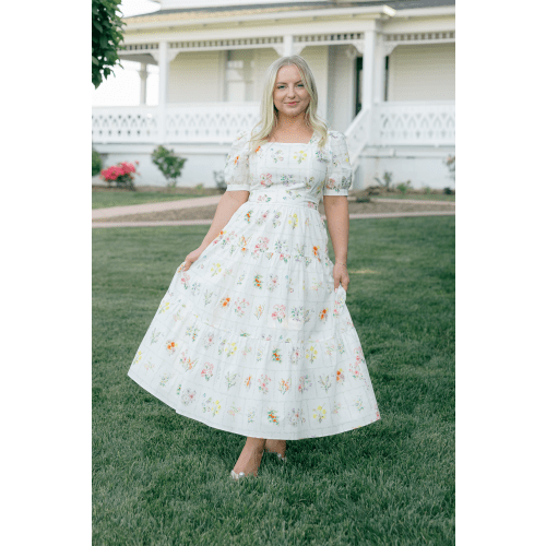 Versa Dress with Nursing Zippers in Birth Flowers