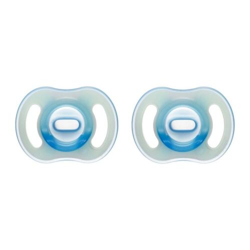 Tommee Tippee Ultra-Light Stay Put Night Glow Silicone Pacifiers 6-18m - Blue - 2pk: BPA-Free