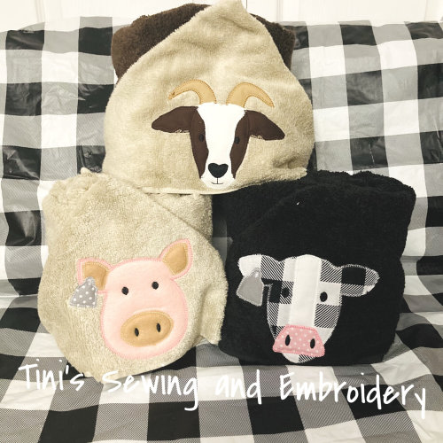 Farm Animal Hooded Bath Towel: Highland Cow, Pig, Goat, Cow