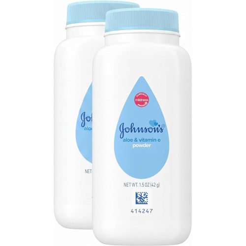 Johnson's Baby Cornstarch Baby Powder, 1.5 oz | Naturally Derived | With Aloe & Vitamin E | For Delicate Skin | Hypoallergenic