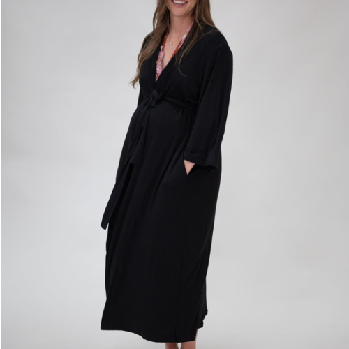 Maternity Robe in Black – Lila