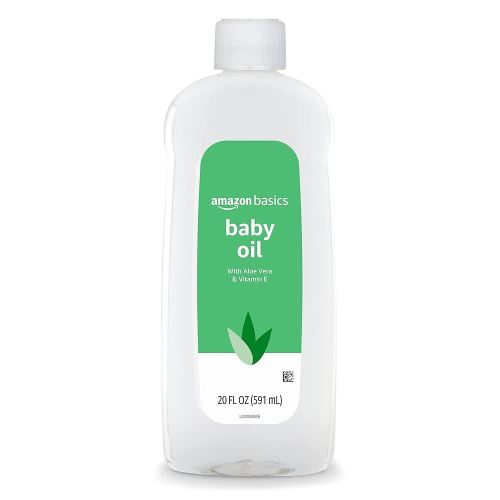 Amazon Basics Baby Oil with Aloe Vera & Vitamin E, 20 Fl Oz (Pack of 1) (Previously Solimo)