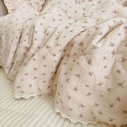 Daisy Print Toddler Comforter – Cotton Muslin Bedding