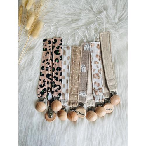 Minimalist Neutral Baby Pacifier Clip for Baby Boy and Baby Girl Simple and Lightweight Fabric Dummy Clip Baby Registry Gift Must-have