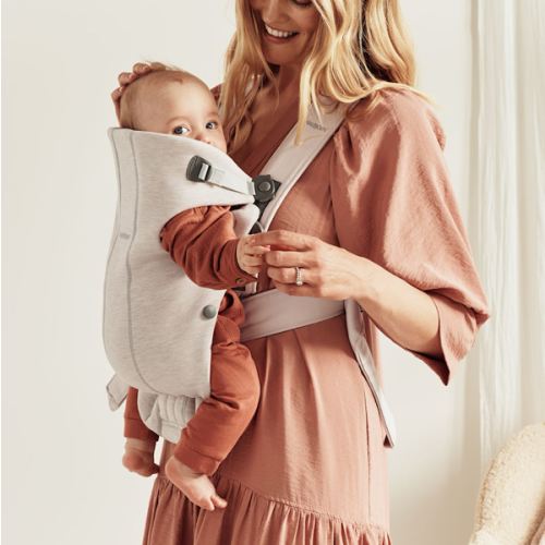 BabyBjörn Baby Carrier Mini in Light Beige